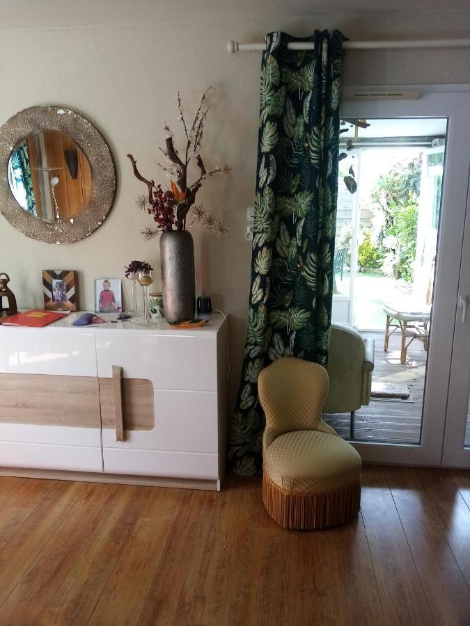 Chambre Dans Jolie Maison Avec Jardin Au Calme 巴约讷 外观 照片